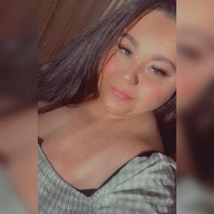 Meet your Posher, Alana